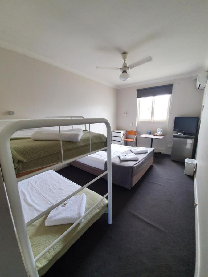 Hotel Allen Townsville Exteriör bild